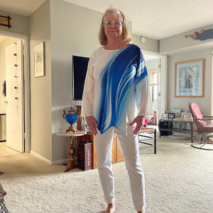 Meet your Posher, Laurie